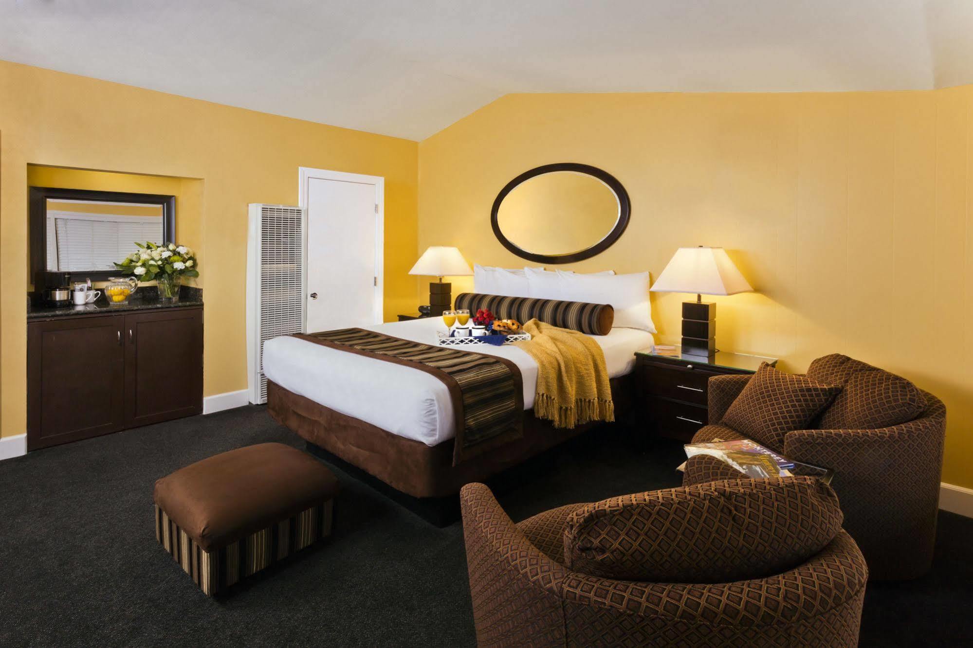 Monterey Peninsula Inn Pacific Grove Exteriér fotografie